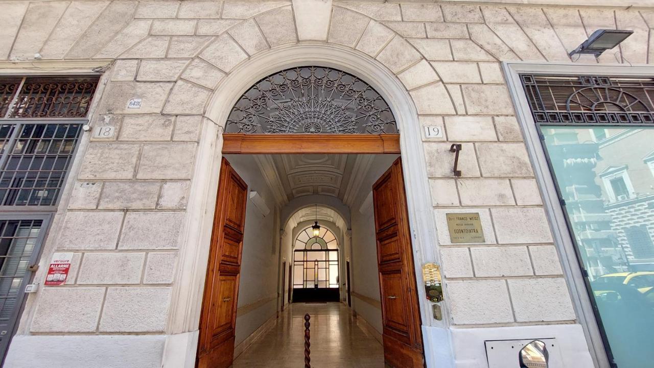 Apartamento Dimora San Bartolomeo - Design, Panoramic View & Culture Roma Exterior foto