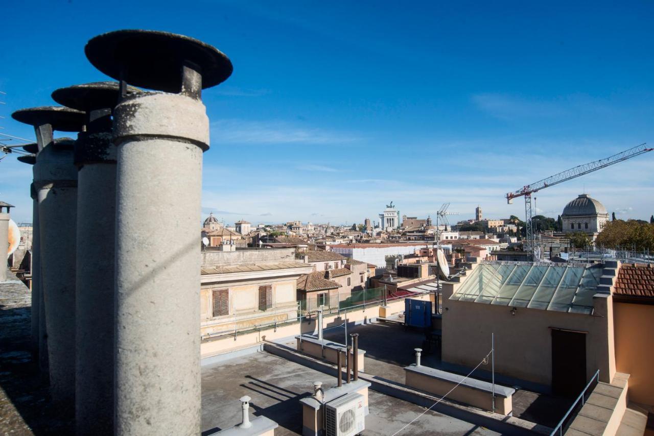 Apartamento Dimora San Bartolomeo - Design, Panoramic View & Culture Roma Exterior foto